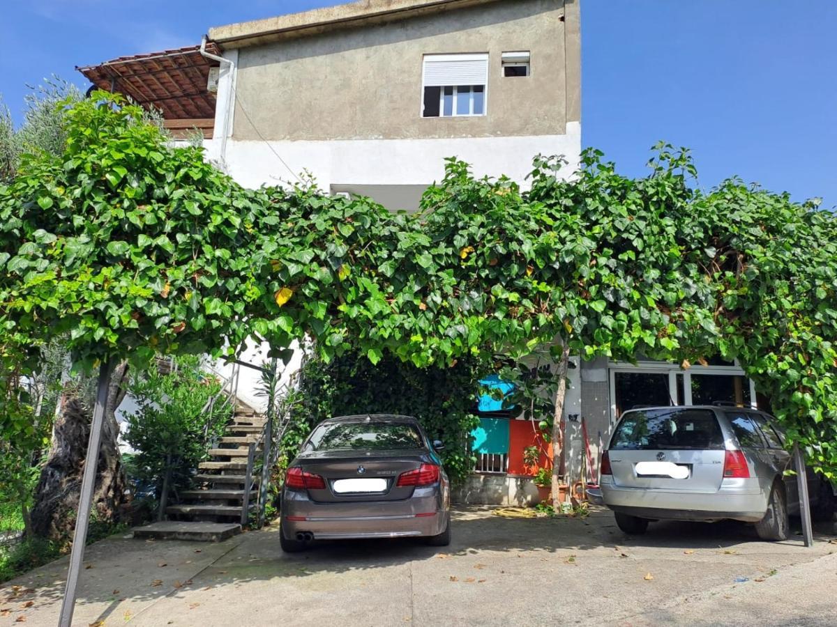 Apartmani Gordana Bar Bagian luar foto